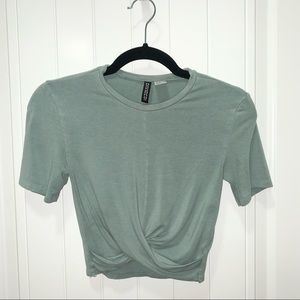 Divided | Women’s Short Sleeve Crop Top | Size XS